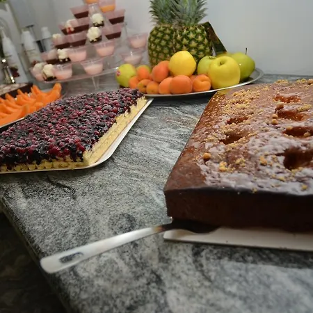 Ξενοδοχείο Germania 3*