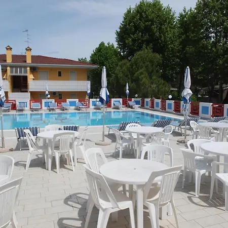 Germania Ξενοδοχείο Μπιμπιόνε