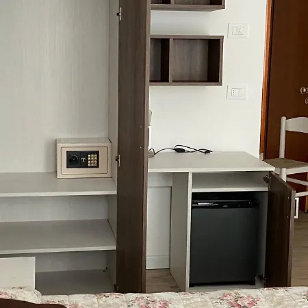 Germania Szálloda 3*